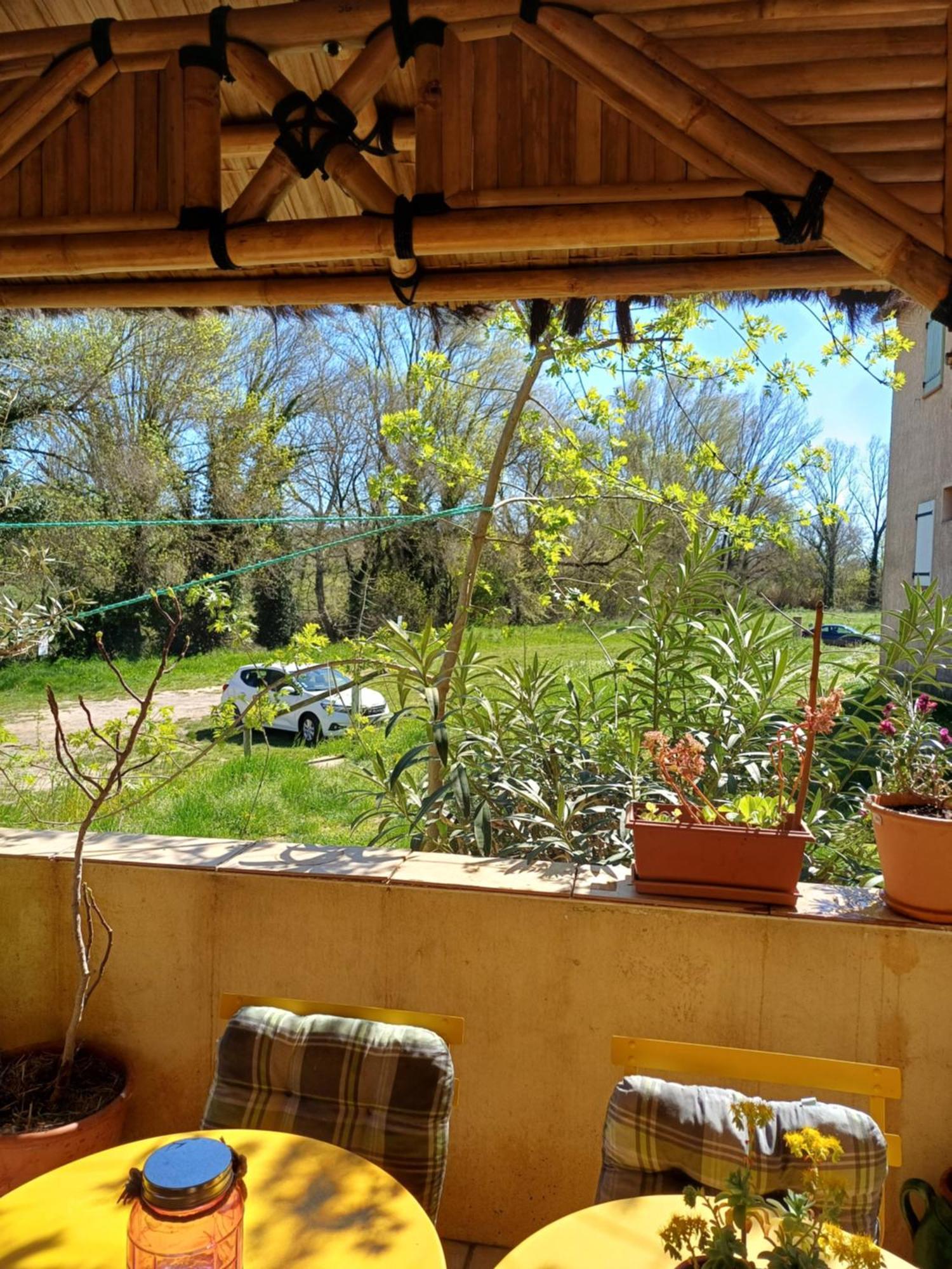 Studio 10M2, Terrasse 18M2 , Parking, Piscine Et Accueille Les Animaux Quissac  Extérieur photo